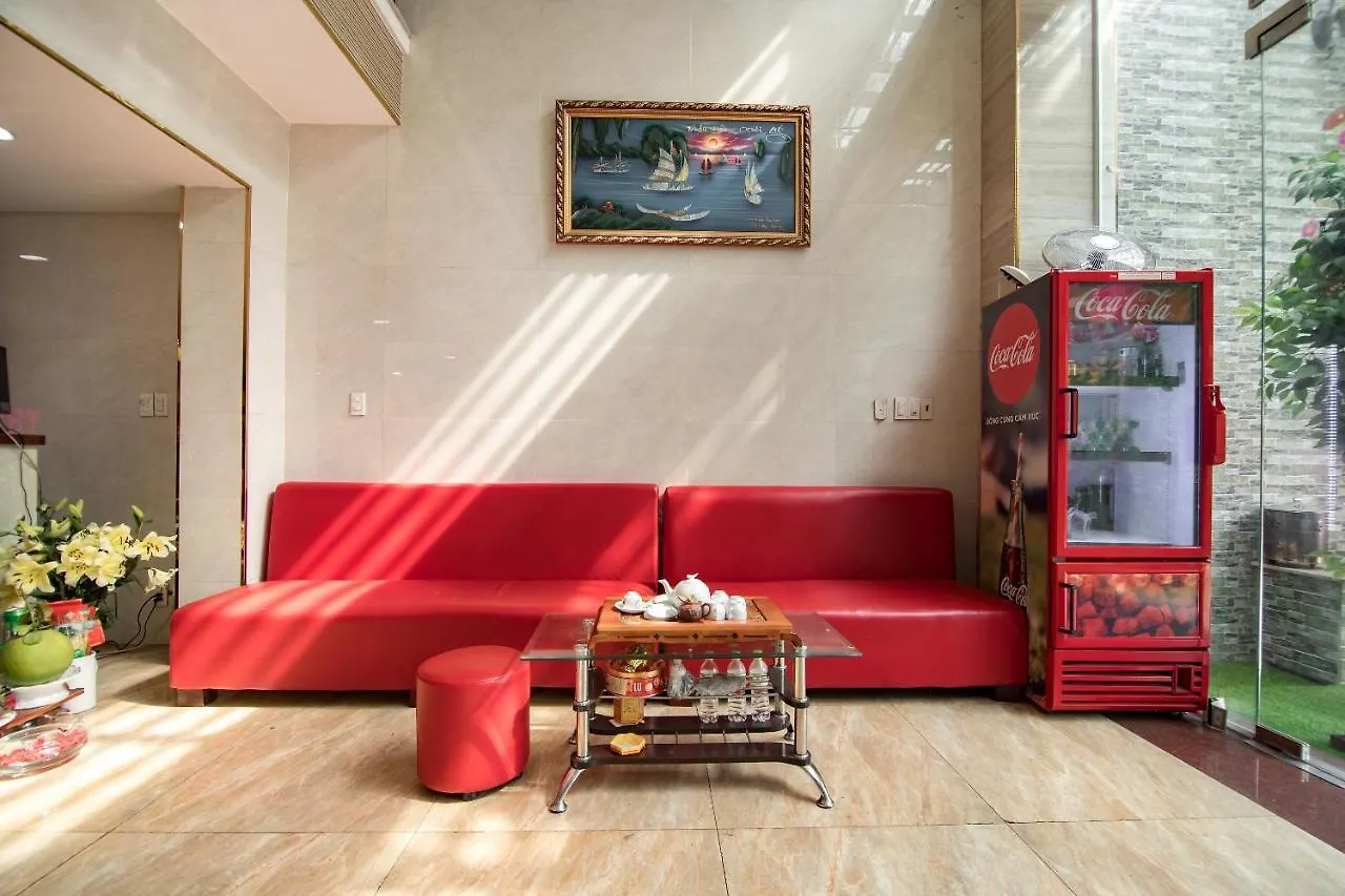 Reddoorz Near Tan Son Nhat Golf 2 Ho Chi Minh City
