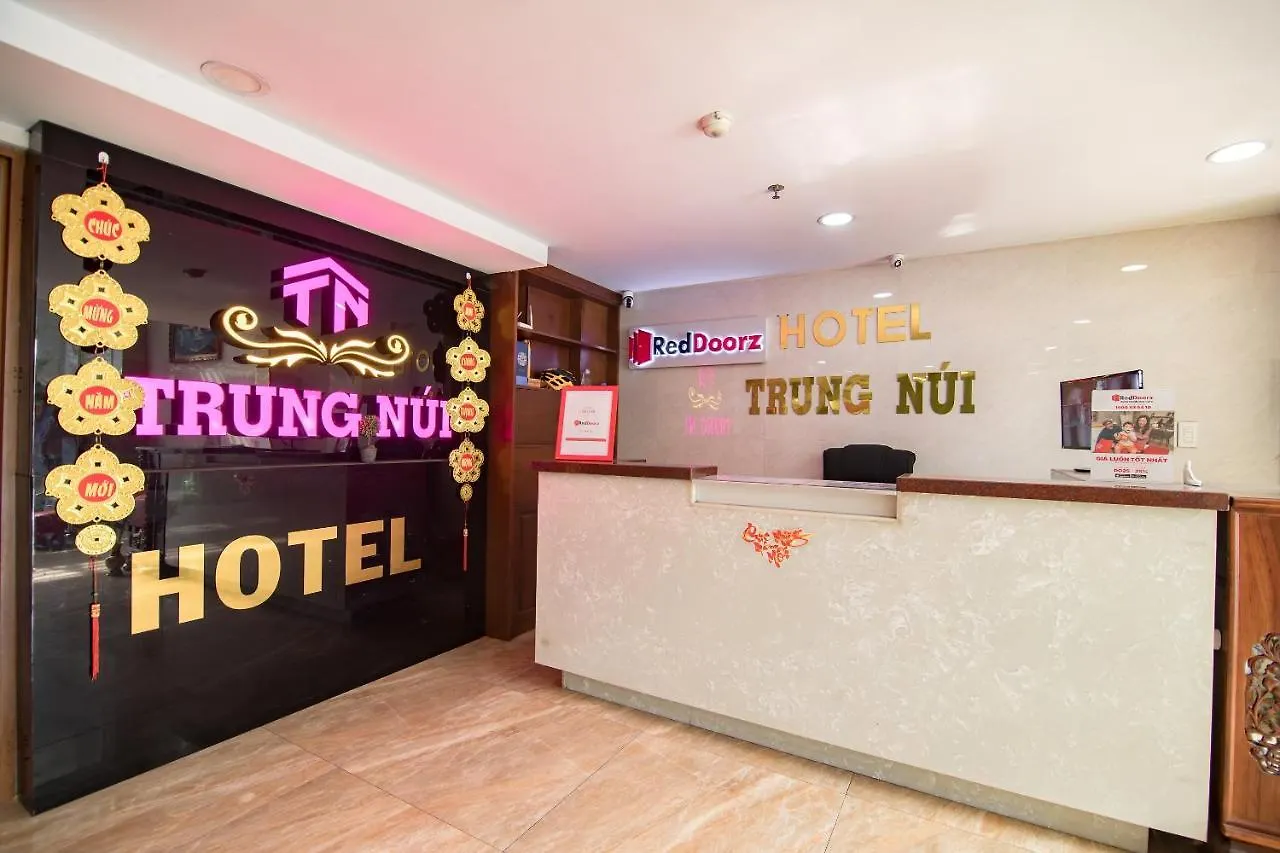 Reddoorz Near Tan Son Nhat Golf 2 Ho Chi Minh City 3*,  Vietnam